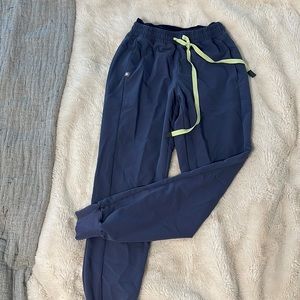 Figs joggers